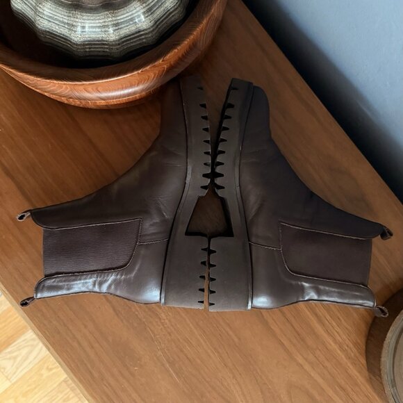 Freda Salvador Brooke Rain Resistant Dark Brown Leather Chelsea Boots 8.5 - Picture 4 of 10